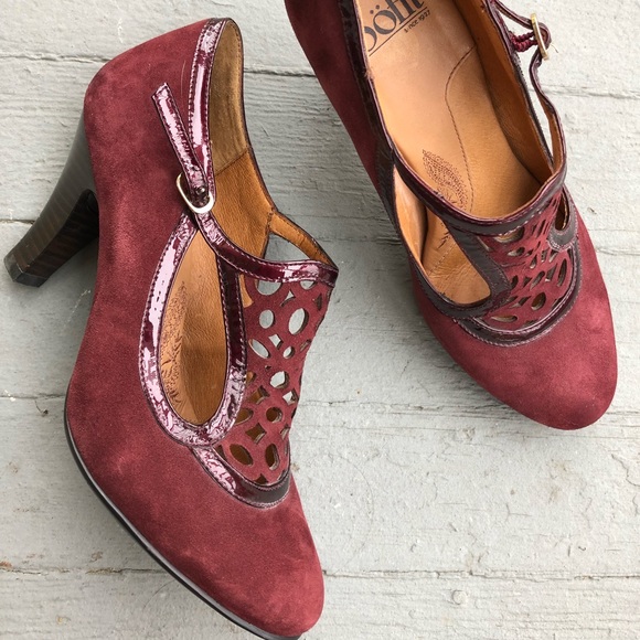 Sofft Maroon Suede Heels Wide Width - Picture 1 of 6
